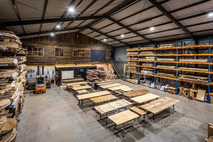 Groothandel in tafelbladen, onderstellen, en meubelhout, Diensten en Vakmensen, Schrijnwerkers en Meubelmakers, Keukens, Meubels