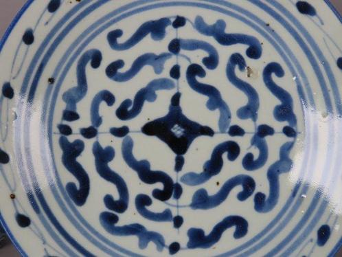 Qing, 19th Century - Assiette - Stylized Florals - perfect, Antiek en Kunst, Antiek | Overige Antiek