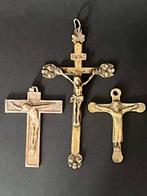 Kruis (3) - Brons, Messing - 1850-1900 - 3 kruisvormige, Antiek en Kunst