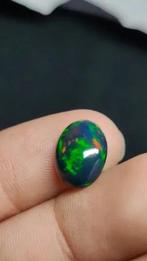 Opaal AAA+++ natuurlijke zwarte opaal - 3Ct- 0.6 g, Verzamelen, Mineralen en Fossielen