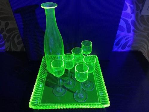 Drankservies - Uraniumglas - Service likeur Ouraline, Antiek en Kunst, Kunst | Designobjecten