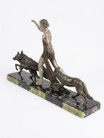 Amelie Cate da Latour - Beeld, Dama con cani - 45 cm -, Antiek en Kunst