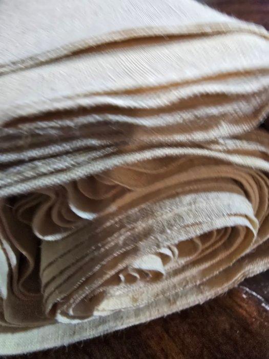 Textiel - 620 cm - 122 cm - Oude stoffen, Antiquités & Art, Tapis & Textile