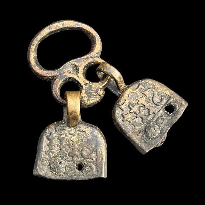 Middeleeuwen, kruisvaardersperiode Brons Zeldzame, Antiek en Kunst, Antiek | Overige Antiek