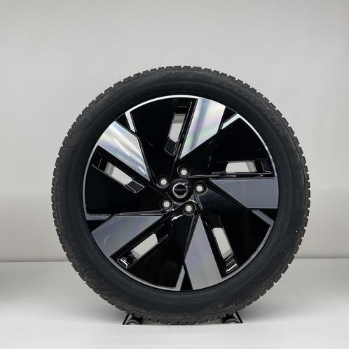 Volvo 19 inch velgen + winterbanden XC40 (Winterset), Auto-onderdelen, Banden en Velgen, 19 inch, Winterbanden, 235 mm, Personenwagen