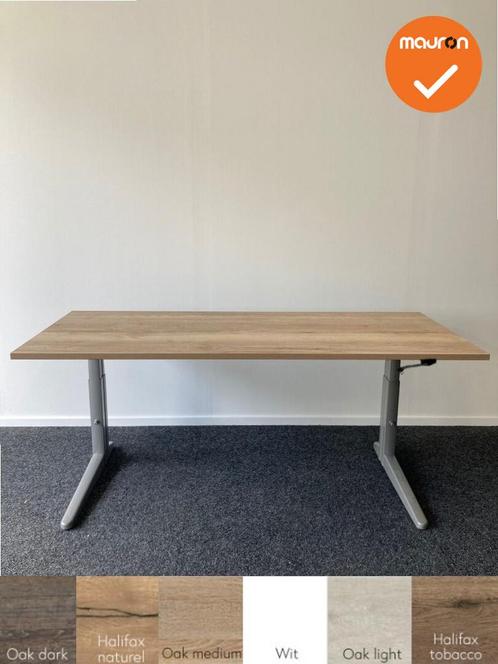Ahrend Essa Slinger verstelbaar bureau - nieuw blad naar keu, Zakelijke goederen, Kantoor en Winkelinrichting | Kantoormeubilair en Inrichting