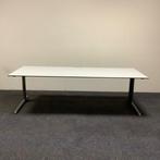 Ahrend bureau 200x80cm, licht grijs trespa blad - antraciet, Huis en Inrichting, Bureaus, Gebruikt, Bureau