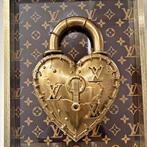 soul.arta - “Golden Heart Lock 3D”