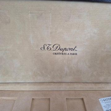 S.T. Dupont - Sans Prix de Réserve - Briquet - Cuir