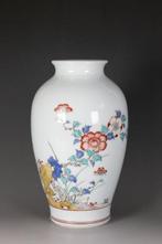 Vaas - Keramiek - Japan - Overglaze Peony Vase (Zonder, Antiek en Kunst