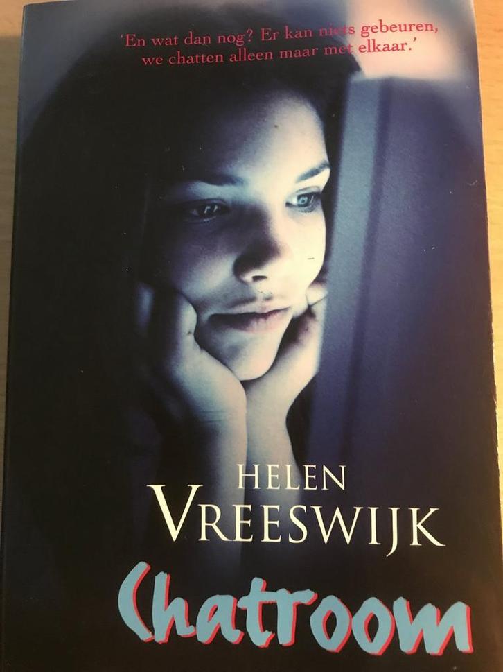Chatroom 9789903231384 Helen Vreeswijk, Boeken, Literatuur, Zo goed als nieuw, Verzenden