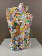 ESQ - Mannequin - Mannequin inspired by Simpsons - Hars, Antiek en Kunst