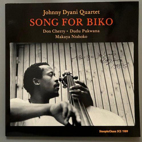 Johnny Dyani - Song For Biko (signed copy!! 1st pressing) -, Cd's en Dvd's, Vinyl Singles