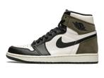 Air Jordan 1 Retro High OG Dark Mocha - Maat 42 EU, Kleding | Heren, Schoenen, Ophalen of Verzenden, Nieuw