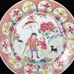 Bord - Assiette aux émaux de la Famille Rose à décor de deux