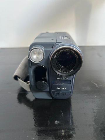 Sony CCD-TRV228E Caméra Hi8