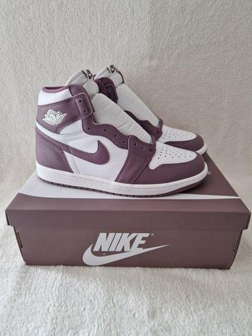 Nike - High-top sneakers - Maat: 44.5 (EU/IT) / 10.5 (UK) / disponible aux enchères