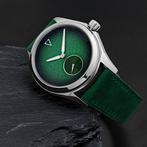 Aryon - Minimal Enamel Green Automatic Watch - Limited