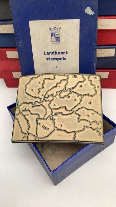 Lesmateriaal (11) - Aluminium - 1960-1970 - Lot vintage, Antiek en Kunst, Curiosa en Brocante