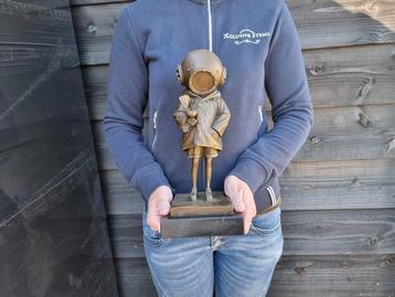 Diving Helmet Girl - Beeld, Bronze - 31.5 cm - Brons, Marmer
