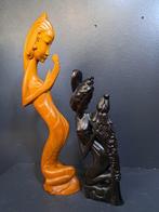 Twee Balinese houtsnijwerken - Beeld - Indonesië (Zonder, Antiek en Kunst