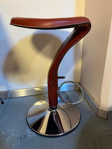 Cattelan - Tabouret - patron - Acier, Cuir beschikbaar voor biedingen