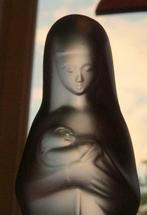 Stef Uiterwaal - Beeldje, Madonna met kind - 24.2 cm - Glas