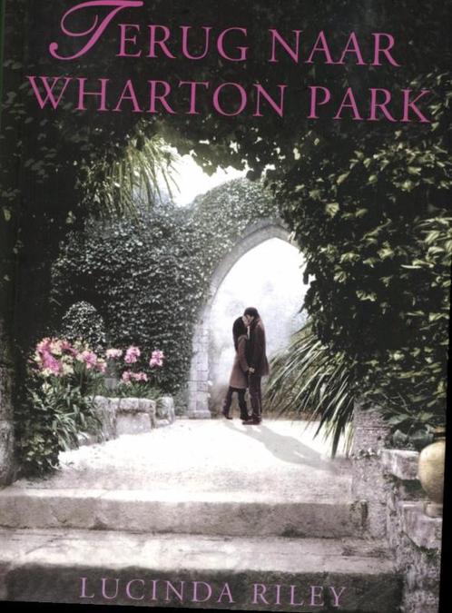 Terug naar Wharton Park 9789032512996 Lucinda Riley, Boeken, Romans, Gelezen, Verzenden
