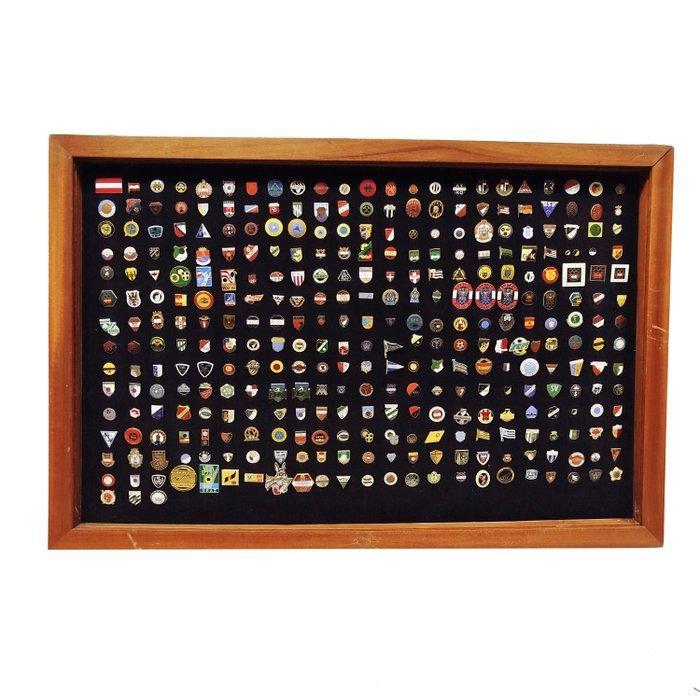 Speld, Embleem, Badge, Verzamelen, Overige Verzamelen