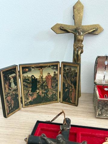 Lot religieux ancien (40) - Acier, Bois, Métal - 1950-1960 -, Antiquités & Art