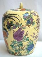 Vase avec couvercle - Porcelaine - émail peint à la main