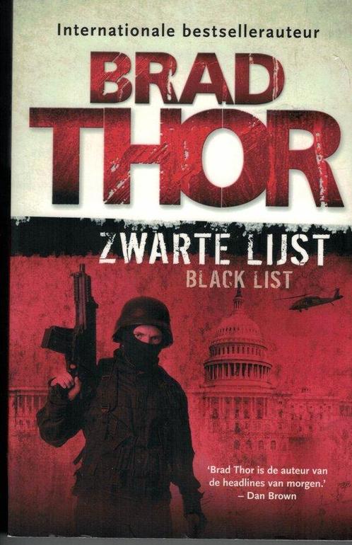 een boek paranoia thriller 9789045219172 Brad Thor, Boeken, Overige Boeken, Zo goed als nieuw, Verzenden