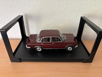 Whitebox 1:24 - Modelauto - Fiat 125 Special dunkelrot - beschikbaar voor biedingen