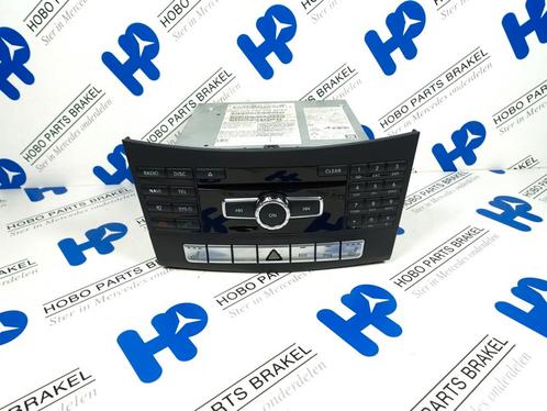 Radio/CD-speler A 212 900 5327 o.a: CLS-klasse w218, Auto-onderdelen, Elektronica en Kabels, Gebruikt, 3 maanden garantie, Mercedes-Benz