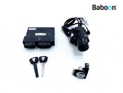 Contactslot Set met Immobiliser Kawasaki Z 900 2018 (Z900, Motoren, Onderdelen | Kawasaki, Gebruikt, Verzenden