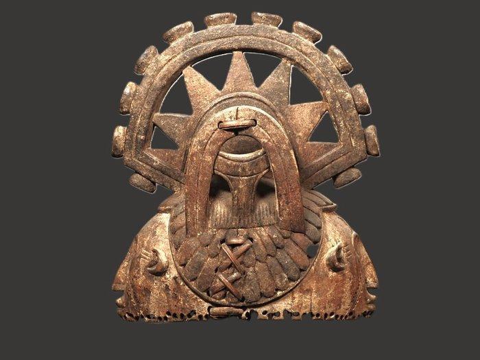 Mask - Igbo - Nigeria - Masker helm Janus., Antiek en Kunst, Kunst | Niet-Westerse kunst