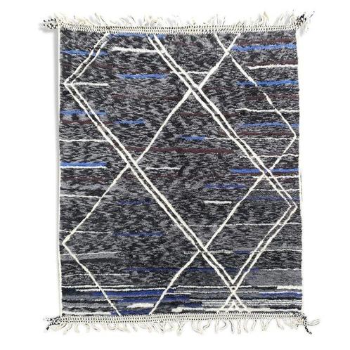 Handwoven Moroccan Rug – Large Black & White Geometric, Huis en Inrichting, Stoffering | Tapijten en Vloerkleden