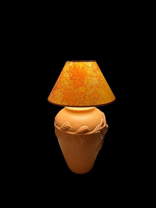 Lamp - Keramiek - Tafellamp van keramiek met bloemmotieven, Antiek en Kunst, Curiosa en Brocante