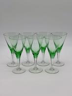 Verreries Doyen - Wijnglas (7) - Expositie - Platte kusten -