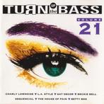 Various - Turn Up The Bass Volume 21, Verzenden, Gebruikt