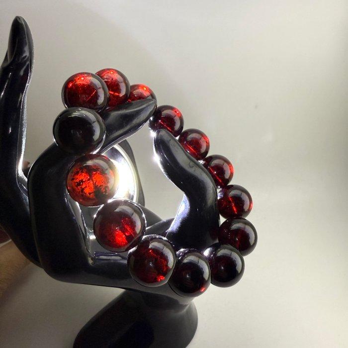 Armband met grote Baltische amber kralen in kers. -, Verzamelen, Dierenverzamelingen