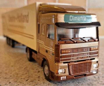 Lion Toys 1:50 - Camion miniature - DAF XF105 Space Cab -