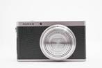 Fuji Fujifilm XF1 X-Series 12.0MP 4x MANUAL zoom - Battery &, TV, Hi-fi & Vidéo