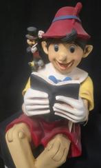 Pinocchio - 1 Vintage Pinocchio and Jimini Cricket Statue -, Verzamelen, Disney, Nieuw