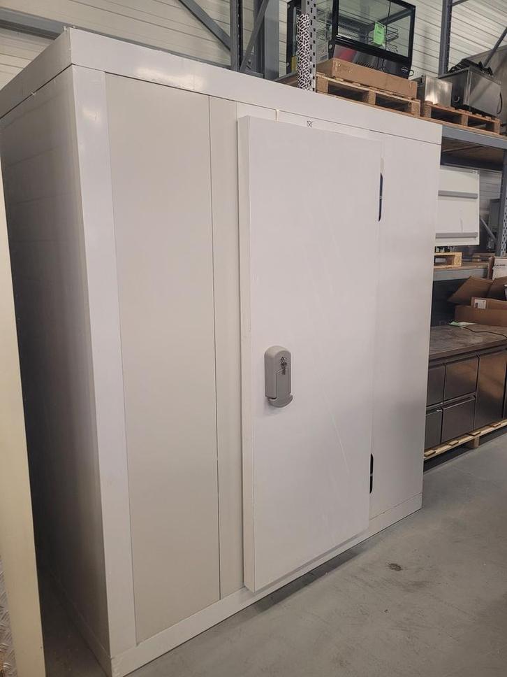 Vriescel 196 x 196 x 220 cm Stekker klaar, Zakelijke goederen, Horeca | Keukenapparatuur, Gebruikt, Koelen en Vriezen