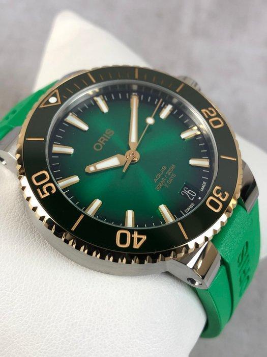 Oris - Aquis Date Calibre 400-2 Automatic - Sans prix de, Handtassen en Accessoires, Horloges | Heren