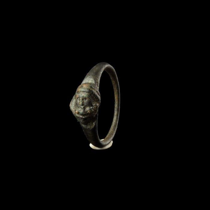 Oud-Romeins Ring met buste van Jupiter, Antiek en Kunst, Antiek | Overige Antiek