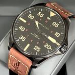 Hamilton - Khaki Aviation Pilot Day Date Auto - H64705531 -, Handtassen en Accessoires, Horloges | Heren, Nieuw