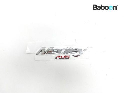 Embleem Piaggio | Vespa Medley 125 ABS  (2H001491), Motoren, Onderdelen | Overige, Gebruikt, Verzenden