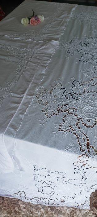 Prachtig laken met grote kussenslopen, met prachtige, Antiek en Kunst, Antiek | Tapijten, Tafelkleden en Textiel